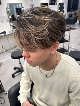 メンズサロン キング 梅田店(Men’s salon K!ng) 波巻きツイストスパイラルパーマ/フェザーパーマ/眉毛/メンズ