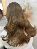 エス(Ess)&nbsp;美髪/ワイドバング/ホワイトブロンド[髪質改善/ヘアセット/大宮]