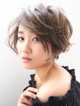 グランマッシュ(GRANMASH) スパイシーショート