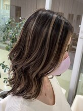 ルプル バイ フェイス 磯子(L'pul by face) ベージュ系コントラストハイライト