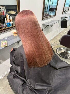 イリ 梅田(ili) ミニウルフ/チェリーブラウン/デジタルパーマ