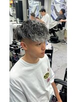 スタッグス バイ ダムディートーキョー 錦糸町(STUG'S By DAMDEE TOKYO) サーフカール/波巻きツイストスパイラル[錦糸町/理容室]