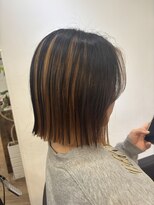 ジエクト ヴィシア(The Ect VIXIA)&nbsp;アンブレラカラー　切りっぱなし　外ハネボブ　縮毛矯正