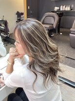 ブレンド 渋谷(BLend)&nbsp;ハイライトカラーくびれヘアアプリコットオレンジ