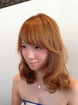 エイト(eighT-8) ふんわりセミディ