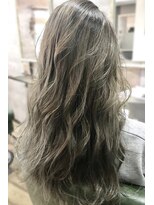 アッベリーレ(A'bbellire)&nbsp;外国人風グレーアッシュ