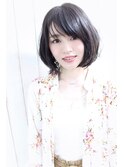 dee ダークネイビー×ふわ軽ショートボブ