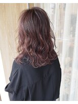 トリート 妙典店(TREAT)&nbsp;ミディアム×コーラルピンク_TREAT妙典