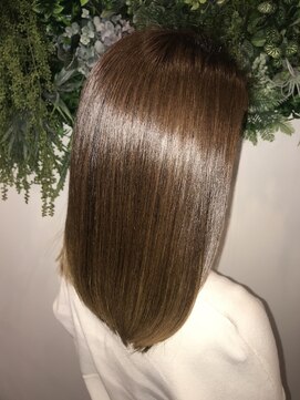 アールサロン アオヤマ(Rr SALON AOYAMA) diamondミネコラ