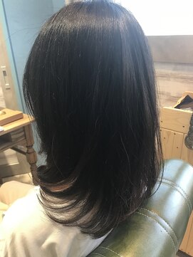 ロミータ by P.C.H(Lomita) ヘアカット