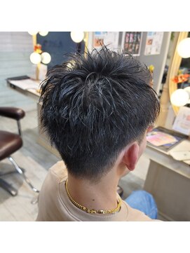 クレア(CREA) 刈り上げソフトモヒカン