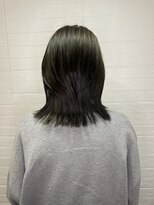 ヘアースペースブルーム プリュス 石橋店(HAIR SPACE BLOOM plus) 石橋阪大前/オリーブグレー/緑メッシュ/デザインカラー/艶カラー