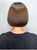 艶感ボブ_フルバングレッドブラウンハッシュカット_ba477812