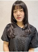 20代ロングミディアムハイレイヤーロングスタイル