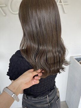 ジャガラ 千葉駅北口店(JAGARA) 透明感オリーブカラー