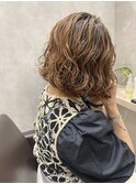 【RYOHEI】ニュアンスパーマ_ボブ_ベージュカラー_コテ巻き風