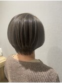 白髪ぼかしハイライト×シルバーグレージュ