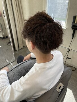 アキコ(AKIko) 無造作に決まる。ラフツイストパーマ