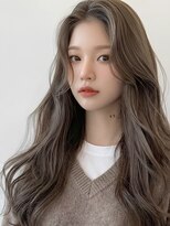 エーヴ&nbsp;シアーベージュ×ゆる巻きロング 韓国風