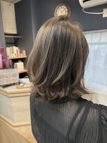 トゥーリ 大野城下大利店(tuuli) 20.30.40代アッシュグレージュ