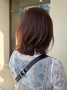 ヒイロ(hiilo.) しっかりボブラインに表面の軽さが可愛いレイヤーボブ♪