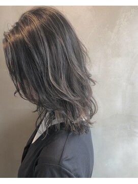 バランス ヘアーデザイン(BALANCE hair design) ハイライトグレージュカラー