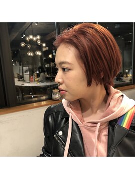 リバレッジ 広尾(Leverage) レディバード風キャロットオレンジヘア