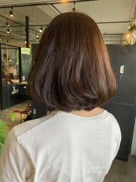 フェリア ファム 桃山台(FERIA fam) ナチュラルブラウン・丸みボブスタイル♪