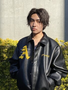 リヤン(Le lien) 波巻きツイストスパイラル/刈り上げセンターパート/溝の口