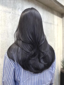 サイン 渋谷(SIGN) レイヤーカットイヤリングカラーインナーカラーケアブリーチ