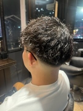 アジトフォーメン(Ajito for men) ツイストスパイラルとスキンフェードコラボ