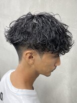 ダズルヘアーブラスト(DAZZLE hair BLAST) 波巻きパーマ/マッシュ/メンズ/波巻きスパイラルパーマ