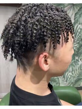 マドゥーズ ヘアショップ(Madoo's hair shop) スプリングドレッド