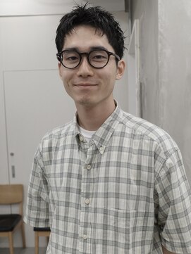 スー 渋谷(suu) ニュアンスパーマセンターパートメンズカットツイストパーマ韓国