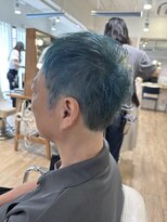 ネオリーブ チロル 横浜西口店(Neolive CiroL.)&nbsp;白髪染め　メンズカラー　エメラルドグリーン　ブリーチ無し