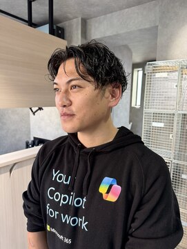 クス(KUsU) メンズパーマ