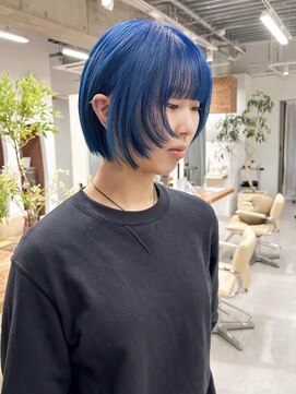 ムーン バイ ケンジ(moon by KENJE) 【hinari】スカイブルー/ミニボブ/顔周りレイヤー