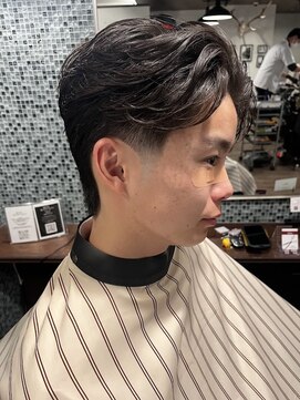 ワンワンオー バーバーショップ 長浜店(@110 BARBER SHOP) 清潔感◎アップバング×フェードで魅せる大人スタイル