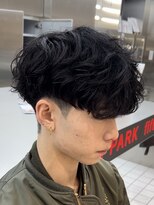 フィフスパーク(fifth PARK) 渋谷スペインカールラルフカール刈り上げ高めツーブロックメンズ