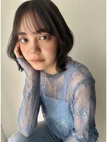 オー(Eau) ウェーブボブ×暗髪アッシュカラー