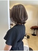 【白髪ぼかし】コントラストハイライトベージュ×レイヤーボブ
