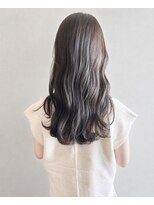ラレ(LaRe)&nbsp;艶感のあるロングヘア