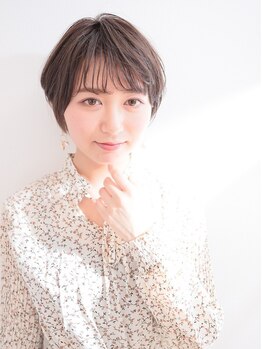 サンク ヘア アンド スパ パルシェ店(CINQ hair&spa)の写真/大人女性にぴったりのショート◇クセを見極めた顔周りの似合せカットで扱いやすく美しいシルエットに