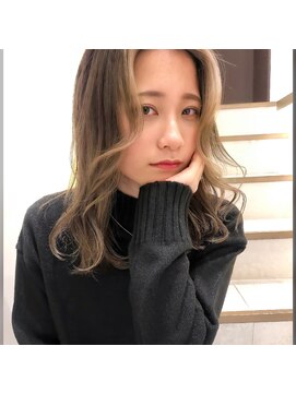 トルネード(TORNADO) 外国人風ハイライトバレイヤージュフェイスフレーミング