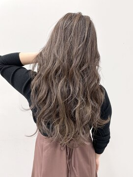 アライブ キチジョウジ(ALIVE Kichijoji) 派手にならないナチュラルバレイヤージュ