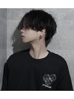 シン(syn) 黒髪センターパート