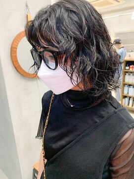 テトヘアー(teto hair) ウルフパーマ、くるくるパーマ、スパイラルパーマ、ボブウルフ