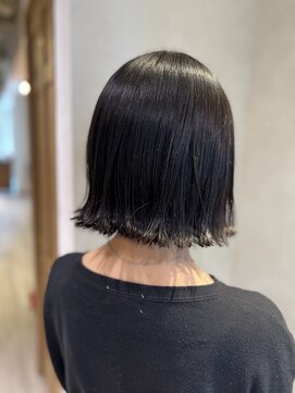 カルテット(Quartett) 【Quartett】黒髪×切りっぱなしボブ