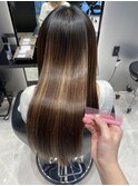 美髪矯正でまとまるうる艶ヘアに♪