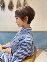 ロンド ストラーダ 心斎橋(Lond strada)&nbsp;ショート×ハイライト白髪ぼかし×切りっぱなしボブ[心斎橋]